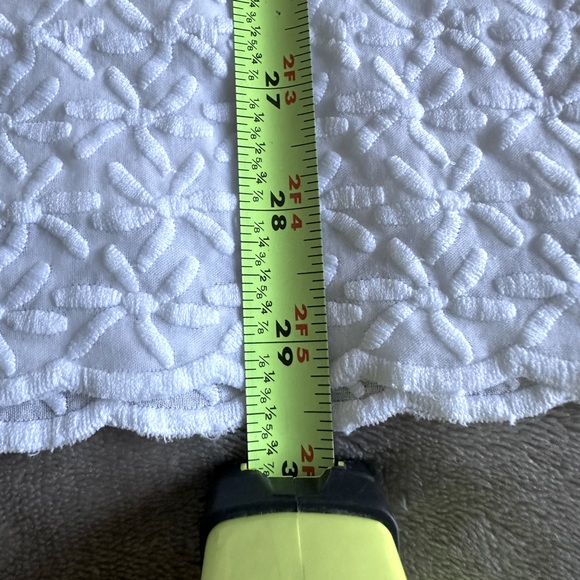 Banana Republic Textured, patterned White Shift with med. Strap Dress. Size 16 - Picture 8 of 10